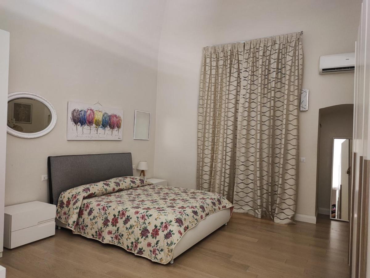 Indahouse Apartamento Bari Exterior foto